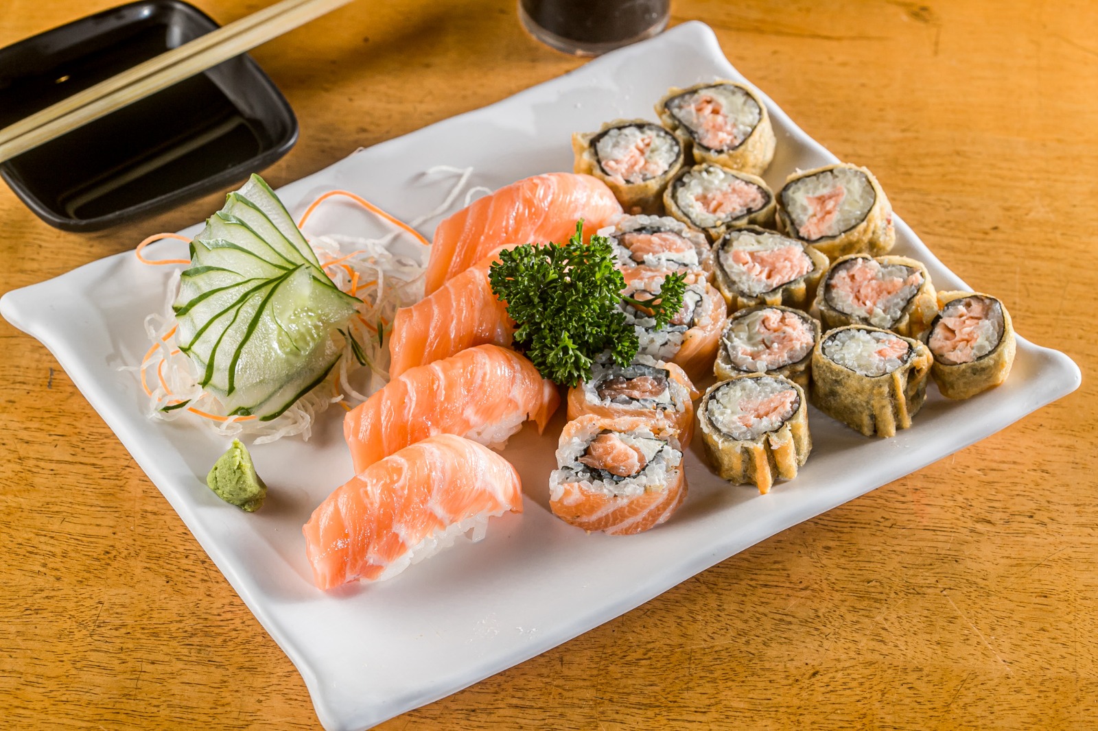 Sushi Salmão - 16 Peças